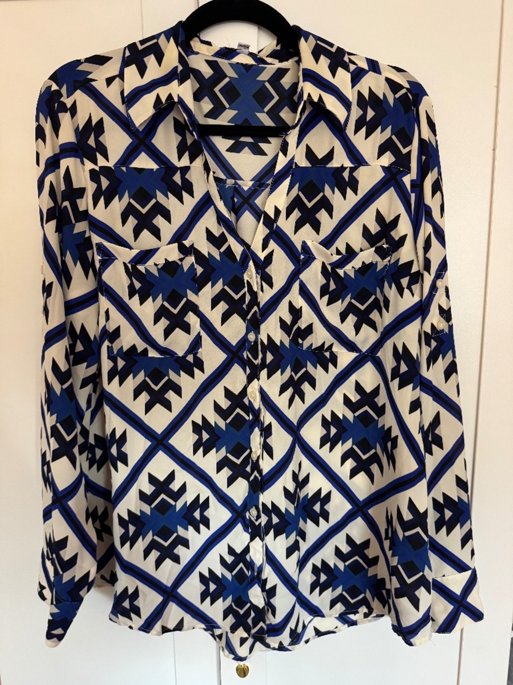 Express Portofino Shirt XL Blue Ivory Geometric Print Button Down Blouse